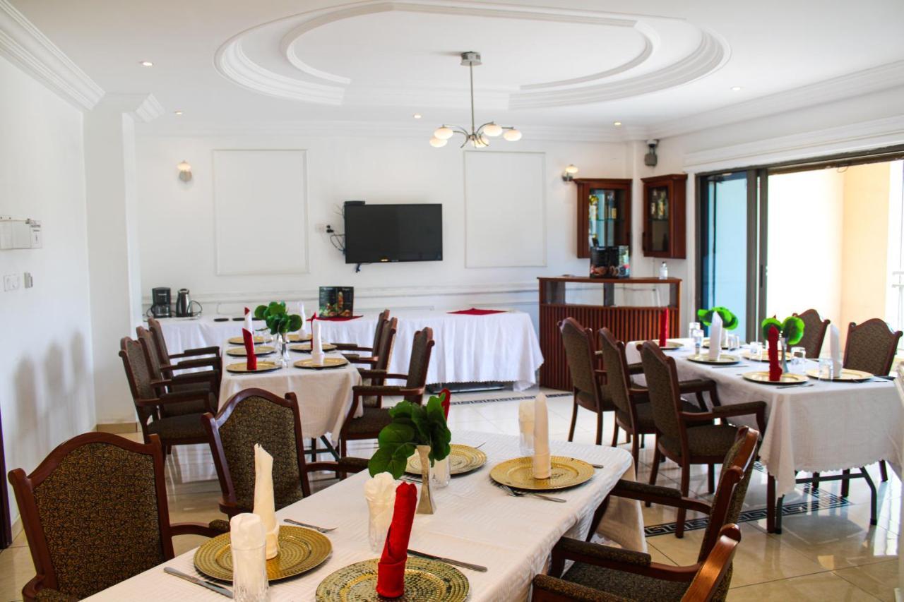 Residence Le Carat Bonapriso Ντουάλα Εξωτερικό φωτογραφία