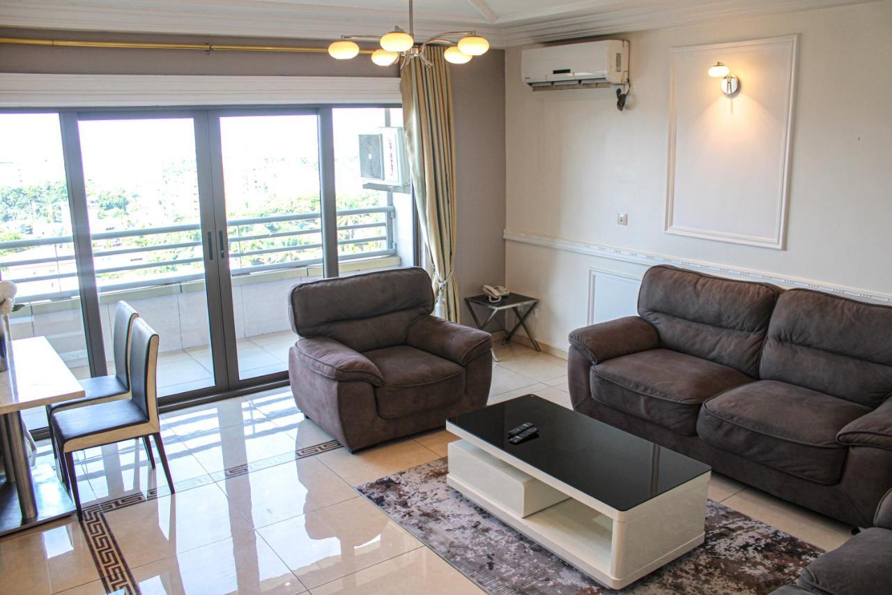 Residence Le Carat Bonapriso Ντουάλα Εξωτερικό φωτογραφία
