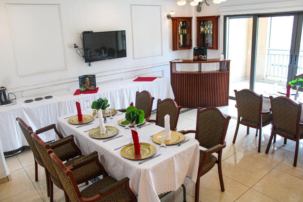 Residence Le Carat Bonapriso Ντουάλα Εξωτερικό φωτογραφία