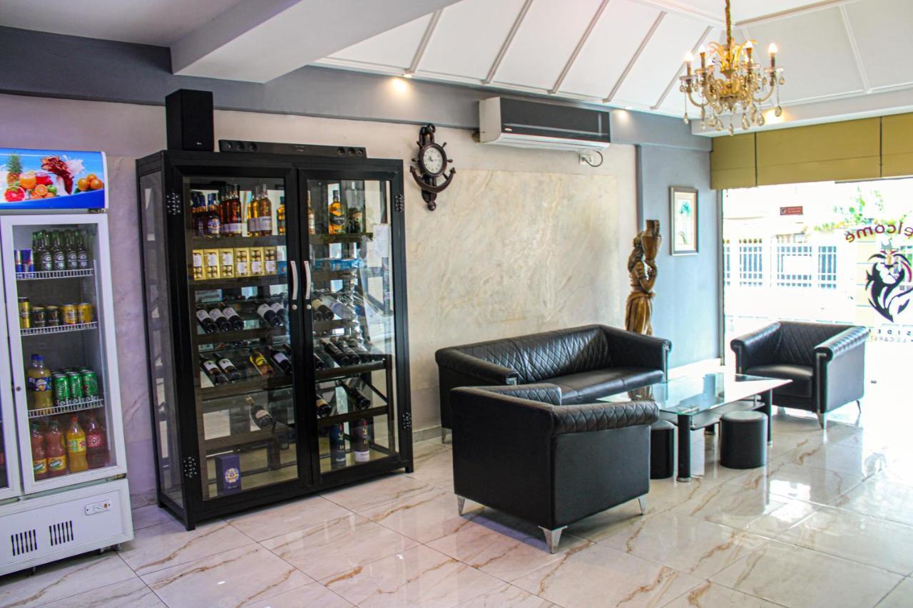 Residence Le Carat Bonapriso Ντουάλα Εξωτερικό φωτογραφία