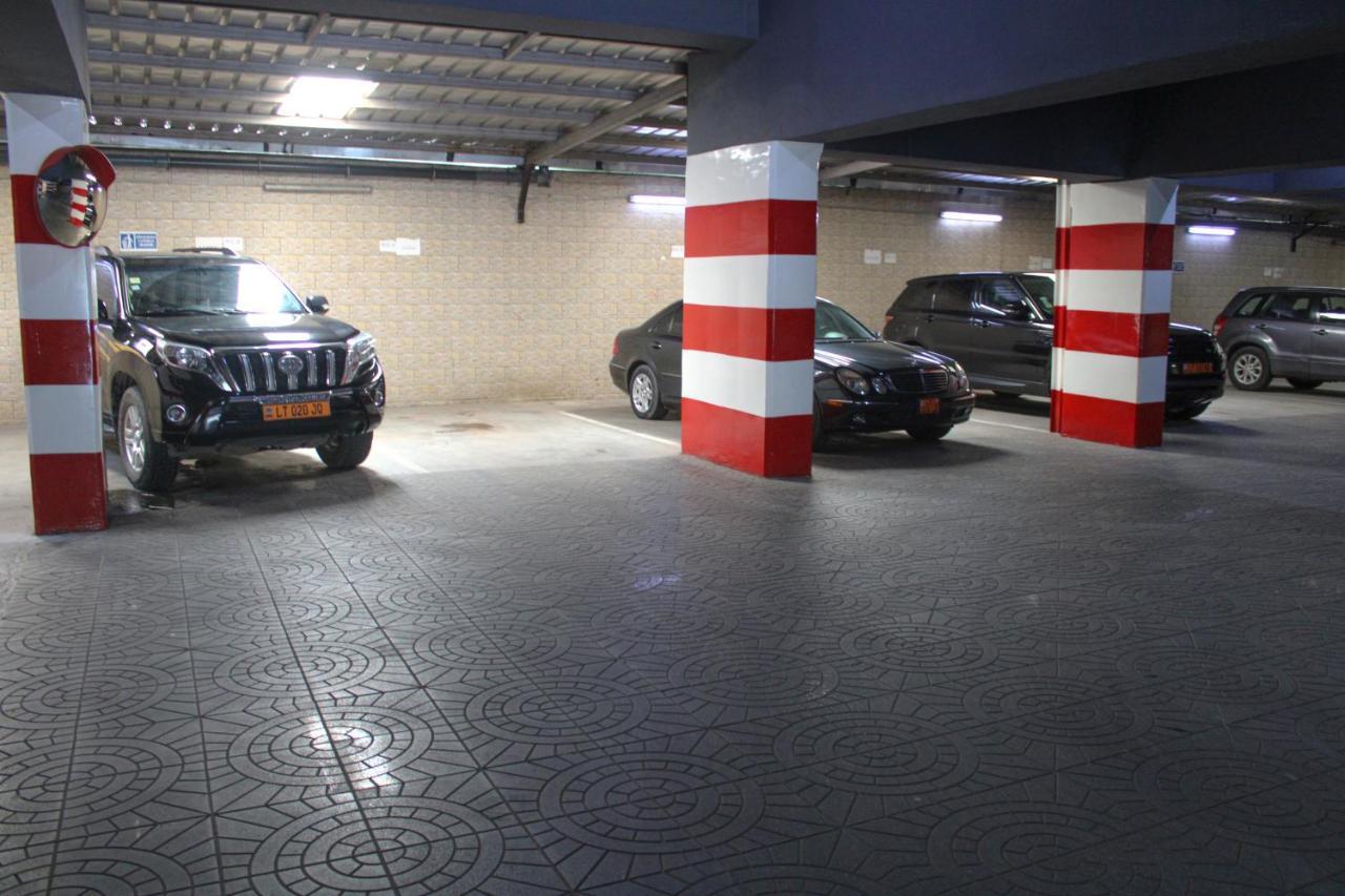 Residence Le Carat Bonapriso Ντουάλα Εξωτερικό φωτογραφία