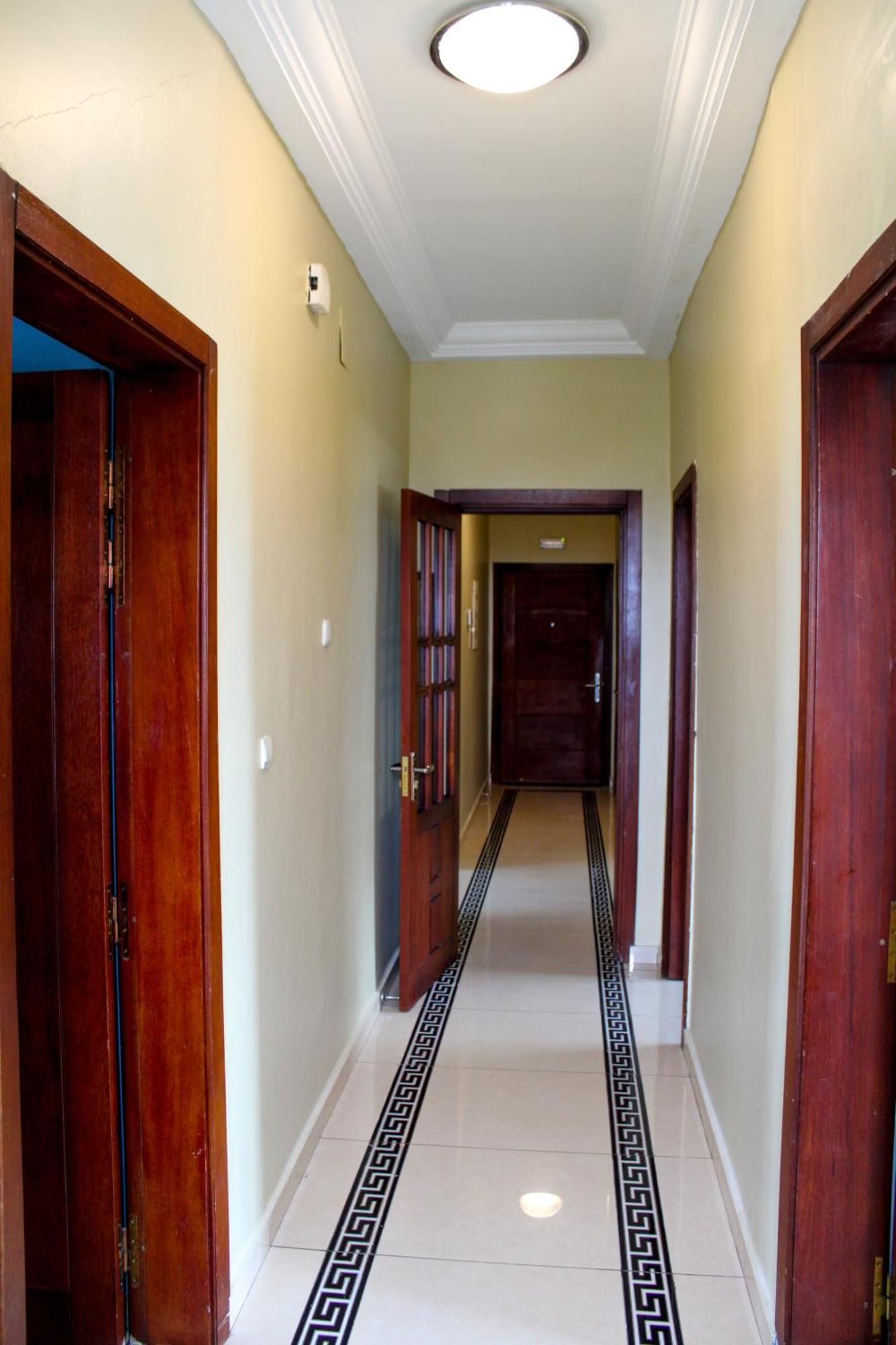Residence Le Carat Bonapriso Ντουάλα Εξωτερικό φωτογραφία